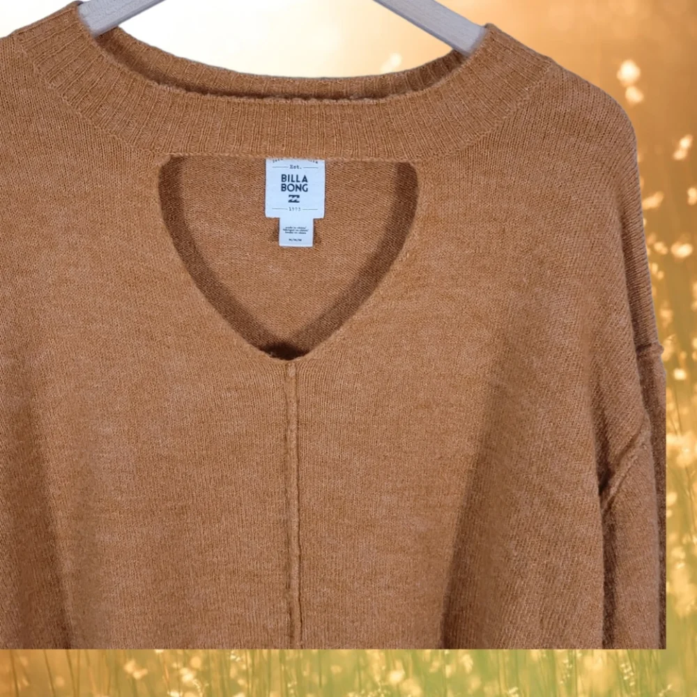 Billabong Without A Crew Sweater | Cutout Sweater | Brushed Wool Sweater | M